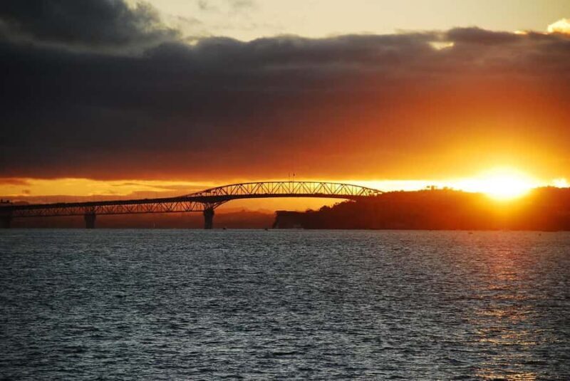 Auckland Sunset Harbour Cruise - Key Points