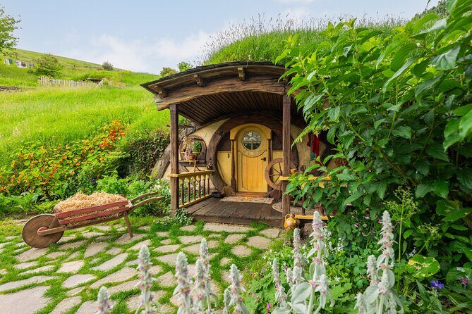 Auckland to Rotorua, Hobbiton and Waitomo 1 Way Small Group Tour - A Closer Look at the Itinerary