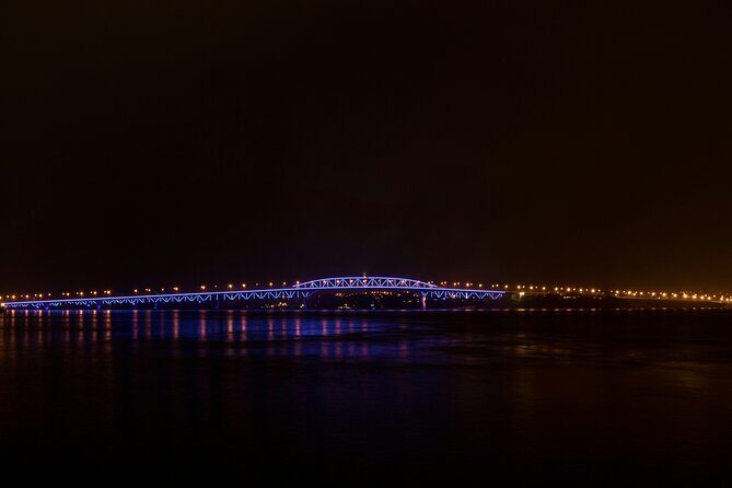Auckland Urban Charm Half Day Tour - Mount Eden Summit