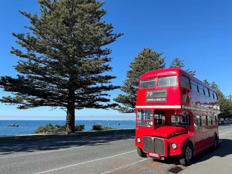 Auckland: Vintage Double-Decker Bus Sightseeing Tour - Summary of the Experience
