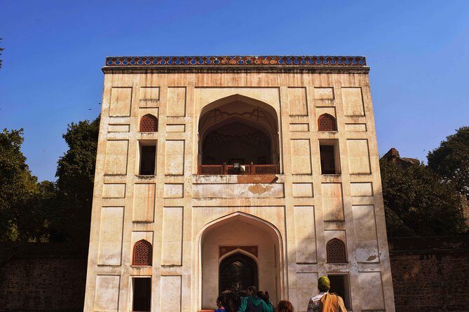 Audio Guided Walk of Humayun's Tomb & Nizammudin Basti, Delhi on HopOn India App - Authentic Review Insights