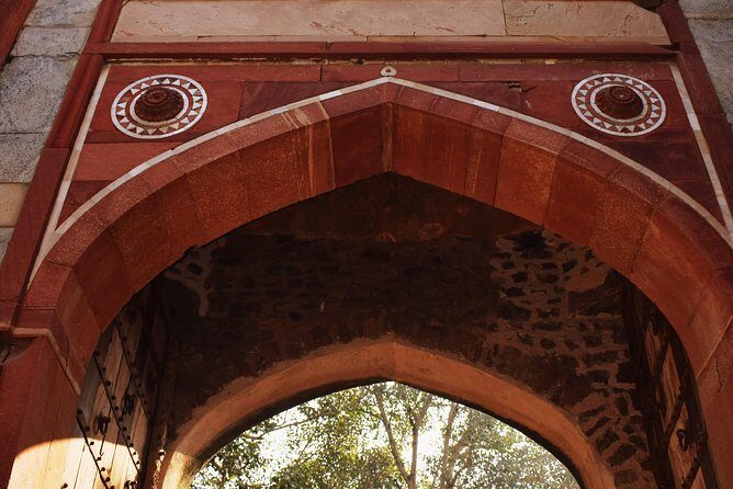 Audio Guided Walk of Humayun's Tomb & Nizammudin Basti, Delhi on HopOn India App - Who Should Consider This Tour?