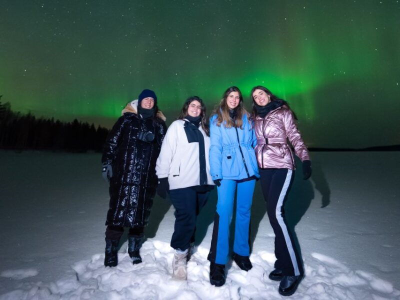 aurora-borealis-hunting-with-photography-and-videography-3