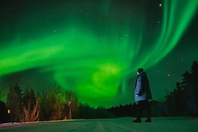 aurora-hunt-with-bbq-in-rovaniemi