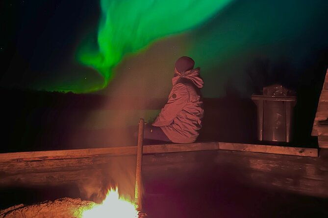 aurora-hunt-with-bbq-in-rovaniemi
