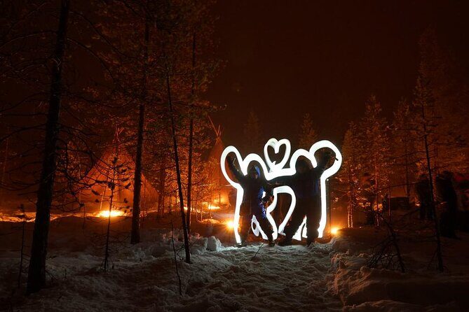 Aurora Hunting Photo Tour from Rovaniemi with Pickup - Exploring the Experience