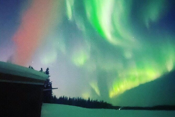 aurora-ice-ice-fishing-salmon-dinner-tour