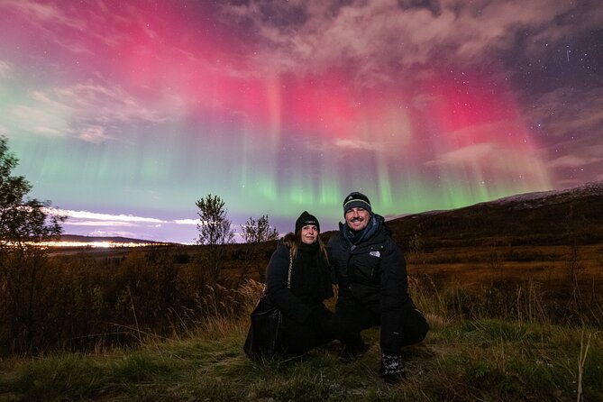 aurora-magic-northern-lights-tour-with-pro-photographer