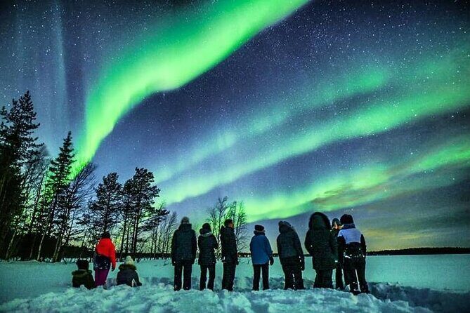 Aurora trip and Snowshoes in Lake Rautusjarvi - An In-Depth Look at the Aurora and Snowshoe Adventure