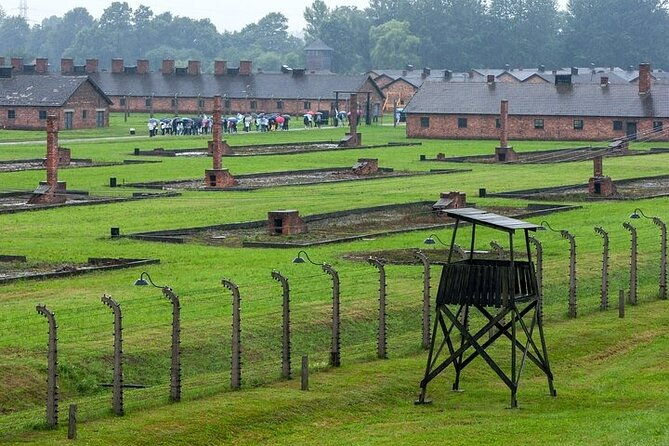 auschwitz-and-birkenau-tour-with-hotel-pick-up-from-krakow-2