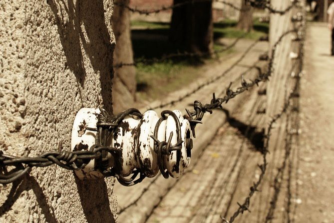 auschwitz-birkenau-complete-private-tour