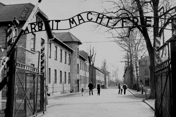 auschwitz-birkenau-guided-shared-tour-from-krakow