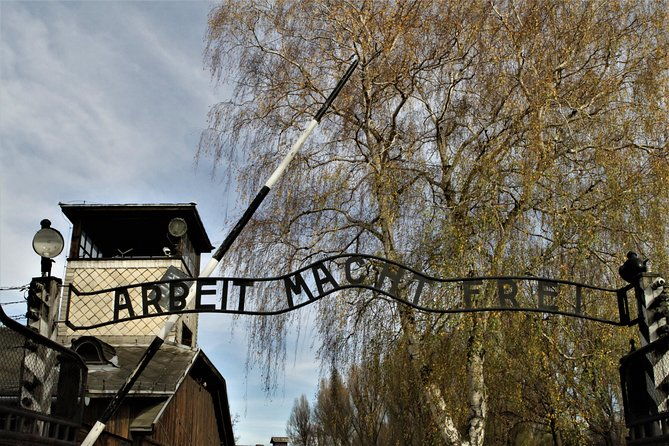 auschwitz-birkenau-guided-tour-by-private-transport-from-krakow