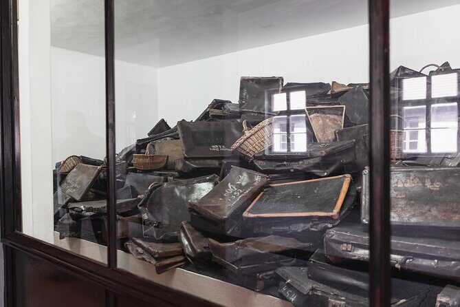 Auschwitz-Birkenau: Guided Tour from Kraków - The Experience in Detail