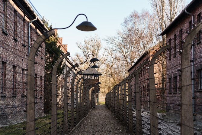 auschwitz-birkenau-guided-tour-from-krakow-with-hotel-pickup