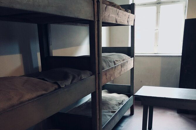 auschwitz-birkenau-guided-tour-with-private-transport-from-krakow-2