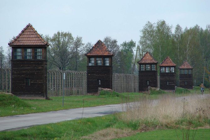 auschwitz-birkenau-museum-and-memorial-private-tour