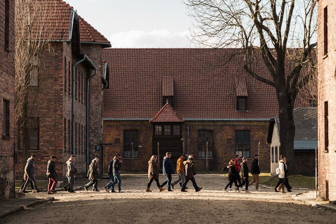 auschwitz-birkenau-museum-guided-tour-private-transportation