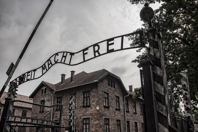 auschwitz-birkenau-private-tour-from-krakow