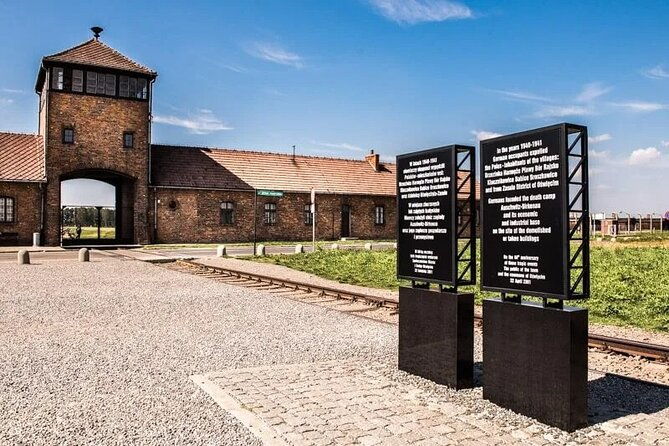 auschwitz-birkenau-salt-mine-day-tour