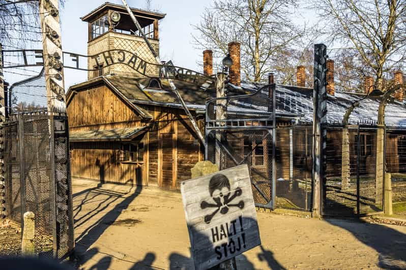 auschwitz-birkenau-skip-the-line-entry-ticket-guided-tour-2
