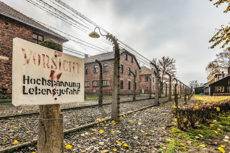 auschwitz-birkenau-skip-the-line-entry-ticket-guided-tour