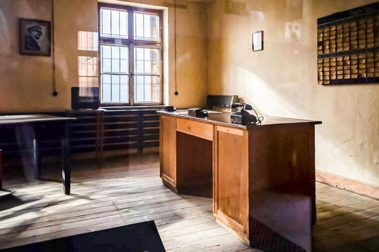 auschwitz-birkenau-skip-the-line-guided-tour