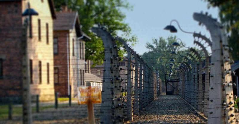 auschwitz-birkenau-tour-from-katowice-with-private-transfers