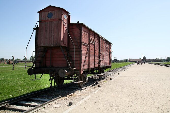 auschwitz-birkenau-tour-with-private-transport-from-krakow-2