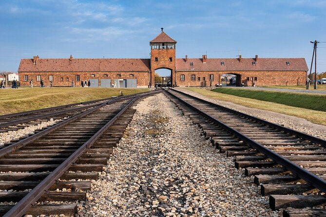 auschwitz-birkenau-transfer-service-private-driver-from-krakow
