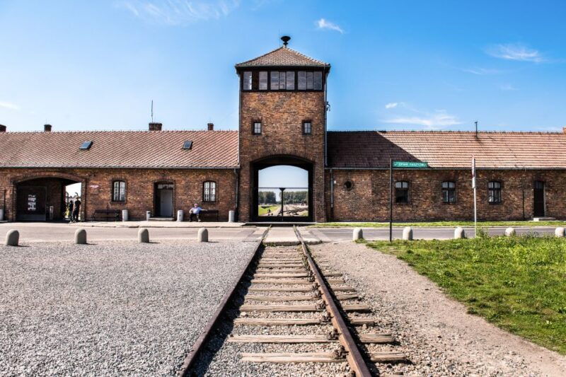 auschwitz-ticket-and-full-day-tour-from-krakow