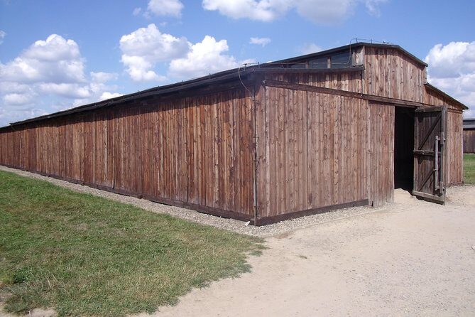 Auschwitz Tours Memorial and Museum Guided Tour from Krakow - In-Depth Itinerary Breakdown