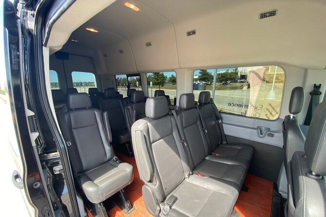 austin-bergstrom-airport-personal-pickup-for-up-to-14-guests