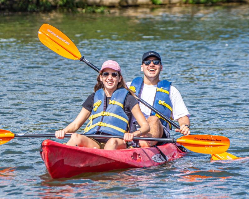 austin-downtown-skyline-kayaking-tour