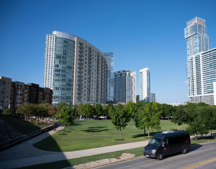 austin-panoramic-city-center-tour-with-stops