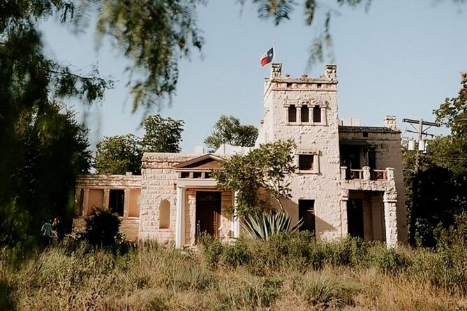 austins-must-see-sights-guided-private-walking-tour