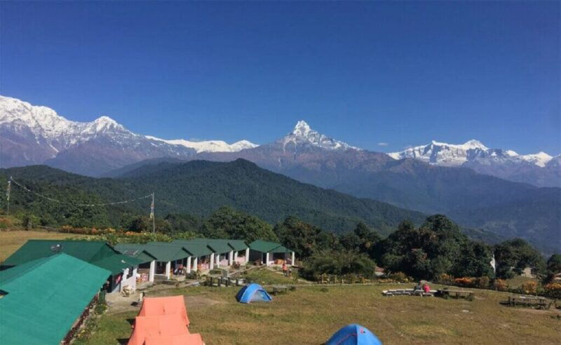 australian-base-camp-hike-for-sunrise-over-the-himalayas