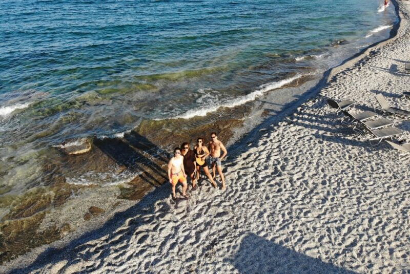 authentic-beach-experience-local-food-wine