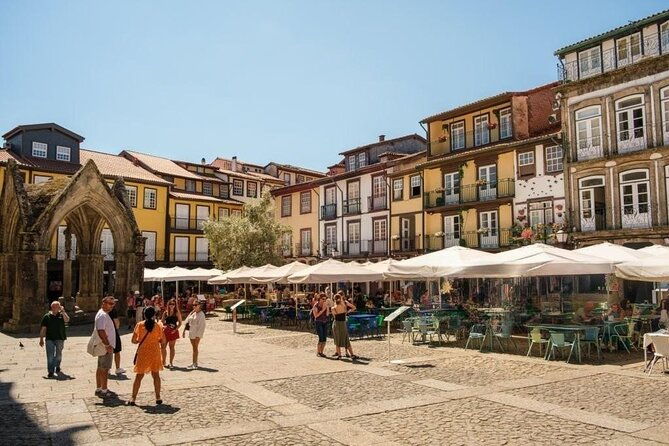 authentic-braga-guimaraes-small-group-lunch-and-vinho-verde