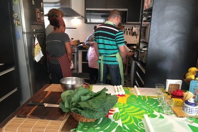 authentic-brazilian-cooking-experience-in-sp-feijoada-moqueca