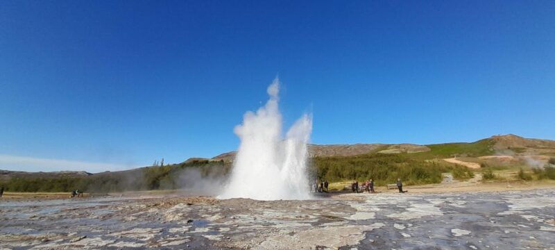 authentic-golden-circle-private-tour-with-a-local
