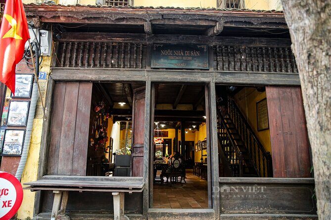 Authentic Hanoi Walking Tour in a Small Group - The Experience from Past Travelers