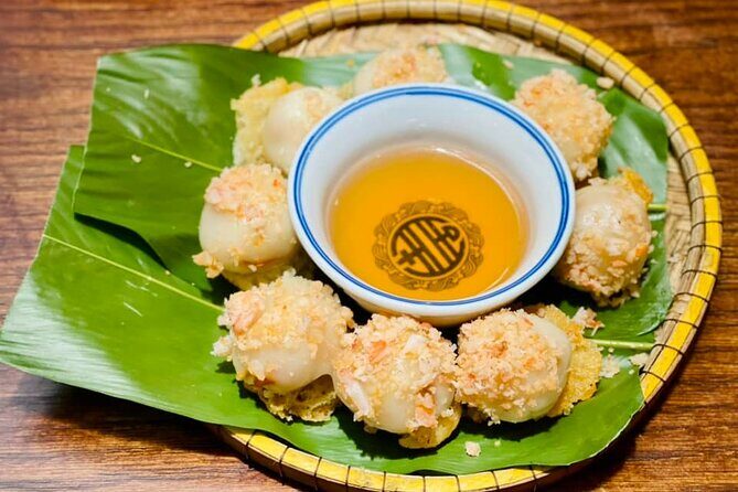 Authentic Hue Cooking Experience with Madam Thu - Key Points