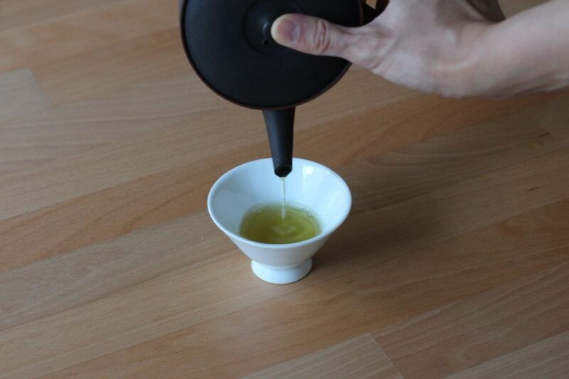authentic-japanese-tea-tasting-sencha-matcha-and-gyokuro