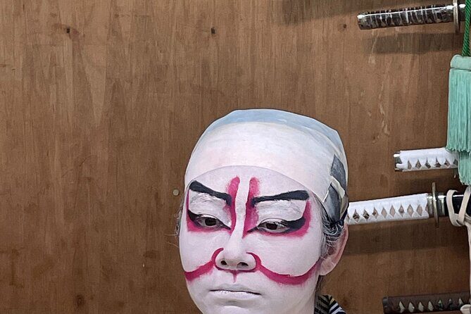 Authentic Kabuki Transformation & Mini Performance at Aioiza Gifu - The Value of This Experience