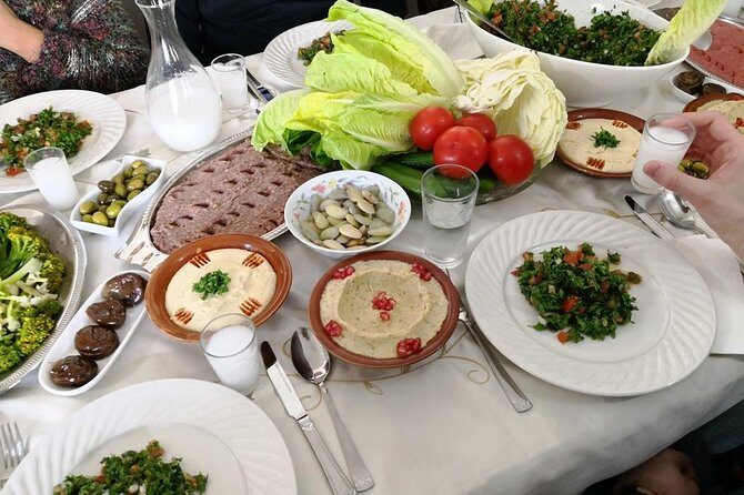 Authentic Lebanese Cooking Lesson and Meal with Tania's Family in Beirut - Introduction