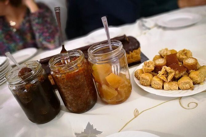 Authentic Lebanese Meal in Beirut in Tania's Family Home - A Look Inside the Experience