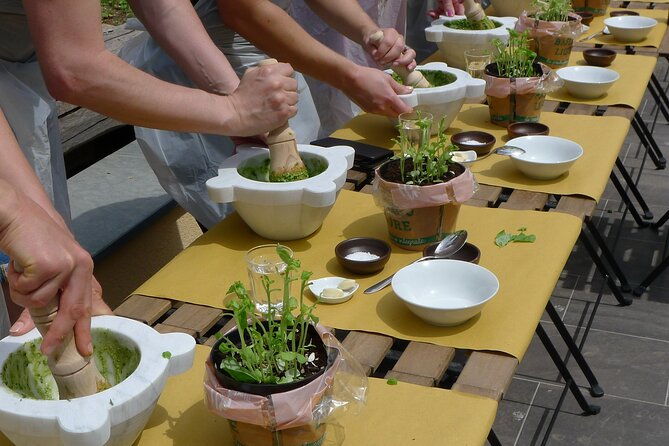 authentic-ligurian-pesto-lesson