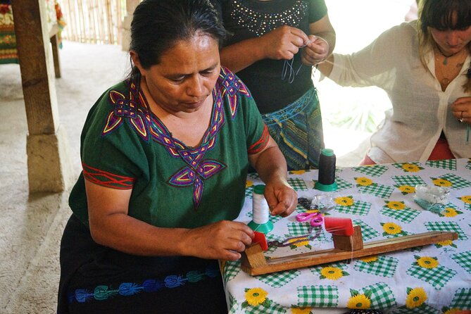 authentic-local-experience-with-a-community-of-women