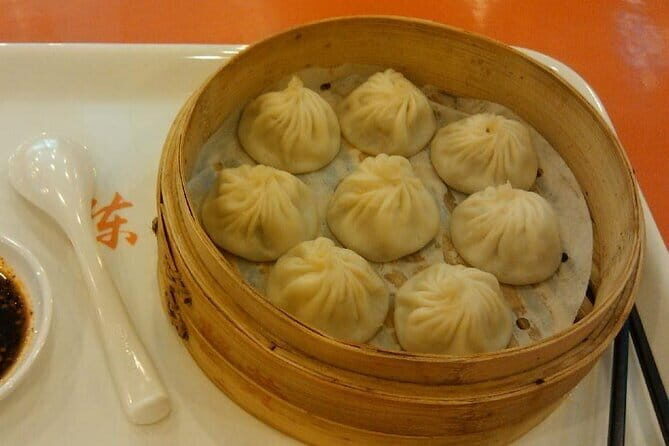 Authentic Local Food Tour In Downtown Shanghai-Tip Based - Exploring the Heart of Shanghai: A Foodie’s Dream